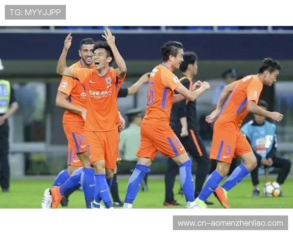 喜讯！北京足坛迎来久违巨星助阵十月十七日亮相赛场定新篇